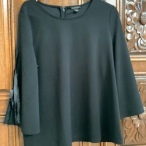 Ann Taylor tie sleeve